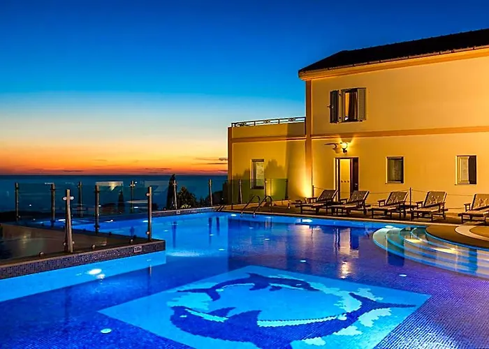 Belle View Hotel - Sea View & Sunset