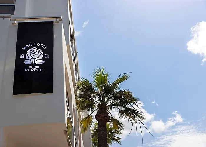 Mob Hotel Cannes