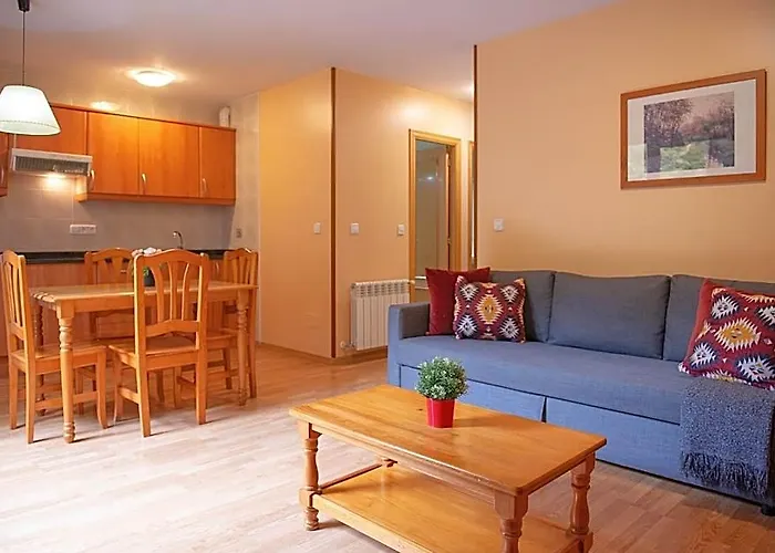 Vista Arinsal Apartments