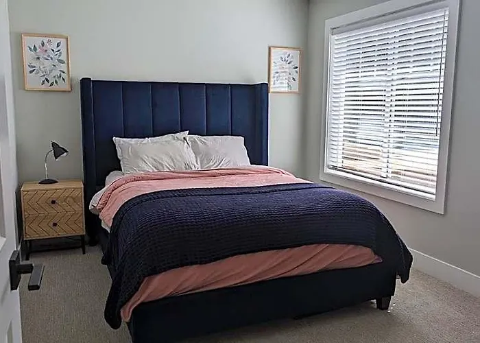 Triangle Mountain Suite