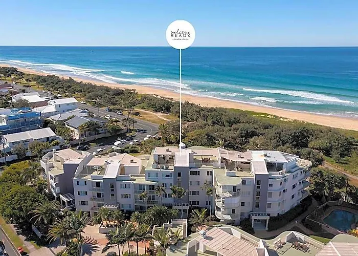 Surfside Buddina Beachfront 3Bed Apt - Direct Beach Access