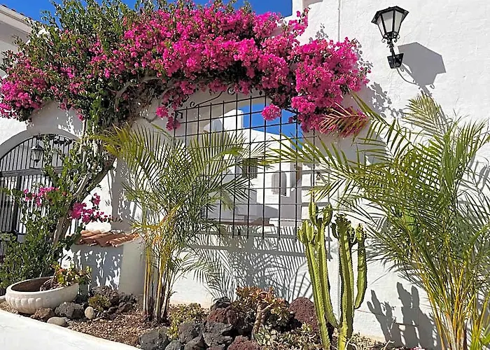 Coral Bay Port Royale