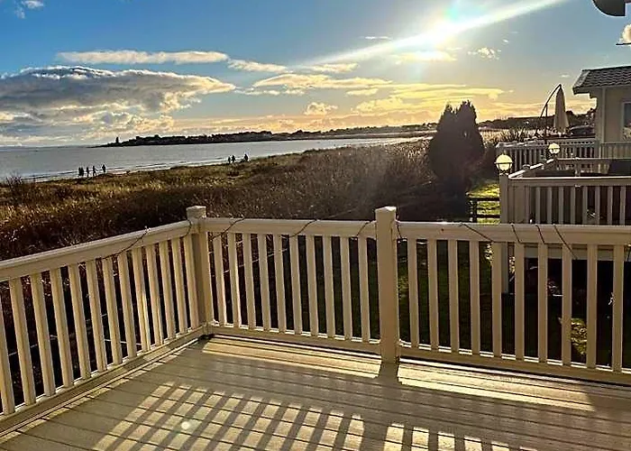 Marianne Bay - Southerness Caravan Park With Sea View - Pet Friendly