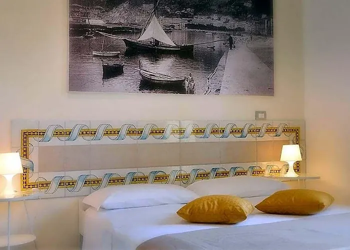 Salerno B&B Santi E Saraceni-New