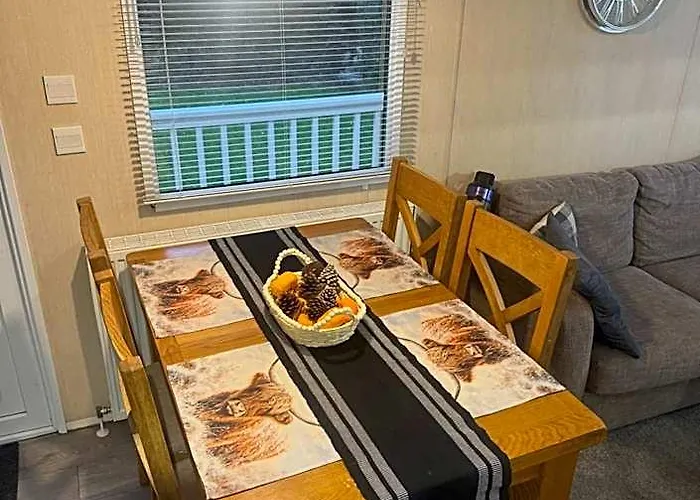 Prestige Static Caravan On 5 Star Holiday Park