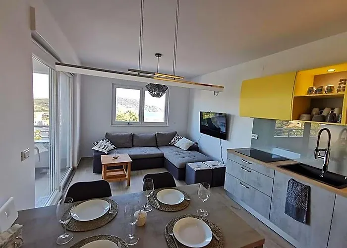 Apartment Pinia
