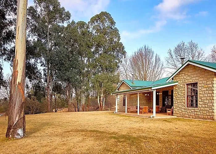 Dog-Friendly Farm Cottage In The Berg By First Private Stays