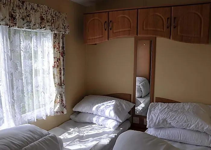 Caravan 6 Berth North Shore Holiday Centre With 5G Wifi