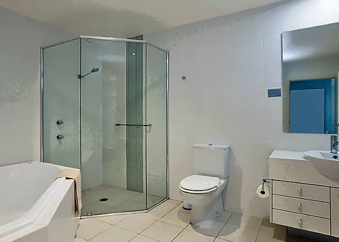 Oaks Pacific Blue 516 Private Pool Aircon Wi-Fi