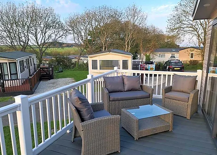 Mawgan Pads Trevella Crantock