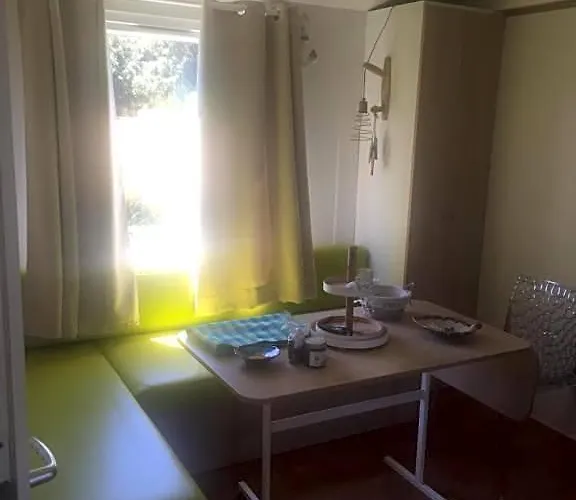 Mobil Home Climatise, Bord De Mer Macinaggio