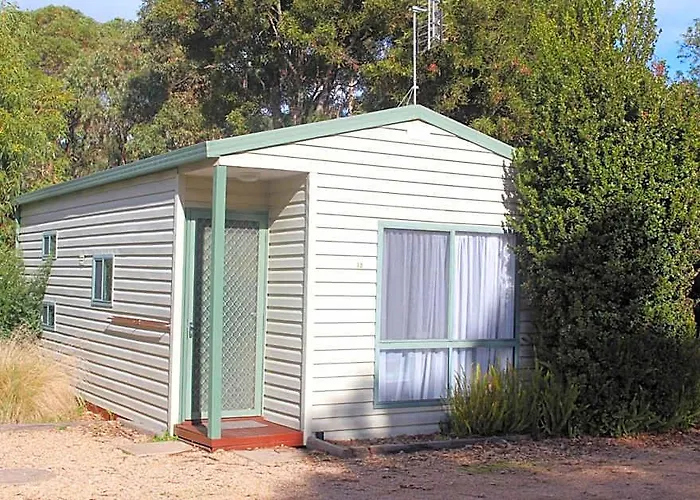 The Lakes Beachfront Holiday Park