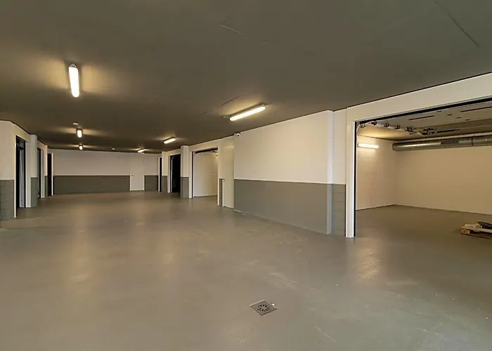 Maris Apartments