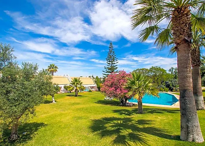 Capitalmoura Mouragolf Village