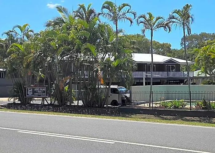 Agnes Palms Motel