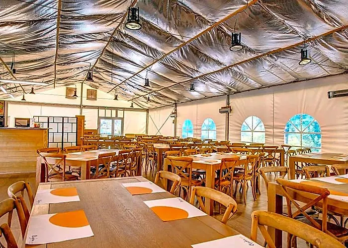 Hotel Olydea Les Epesses - A 2,5Km Du Puydufou