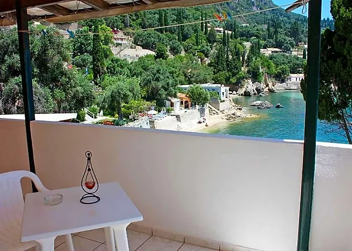 Dolphin Sea View Rooms