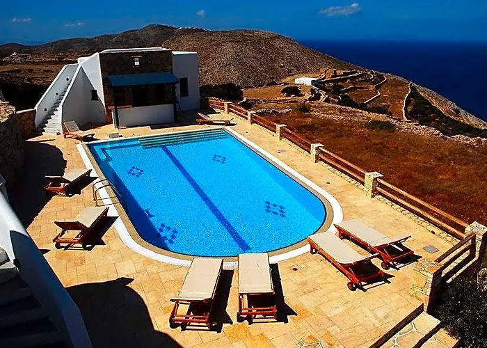 Anemousa Hotel