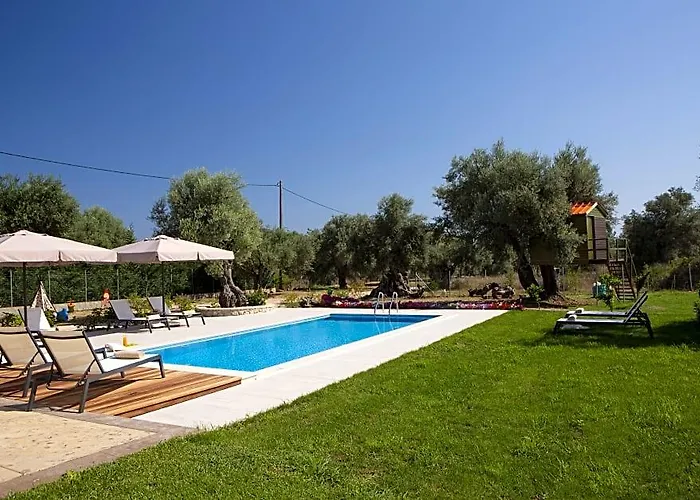 Villa Elionas