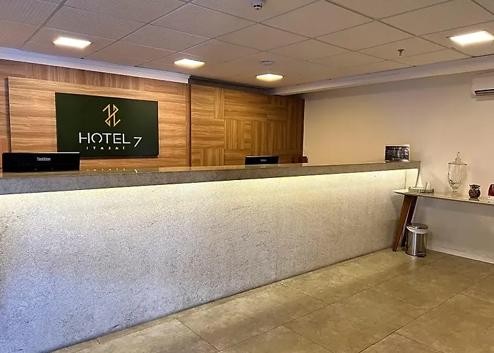 Hotel 7 Itajai