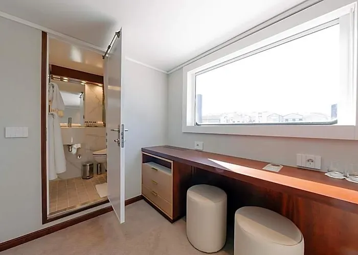 Costa Do Sal Hotel Boat Lounge