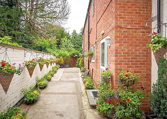 Arden Park Guest House