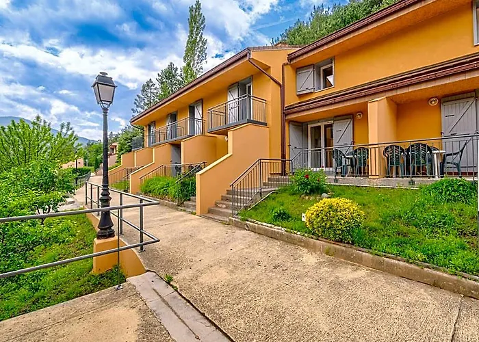 Vacanceole - Residence Les Gorges Rouges