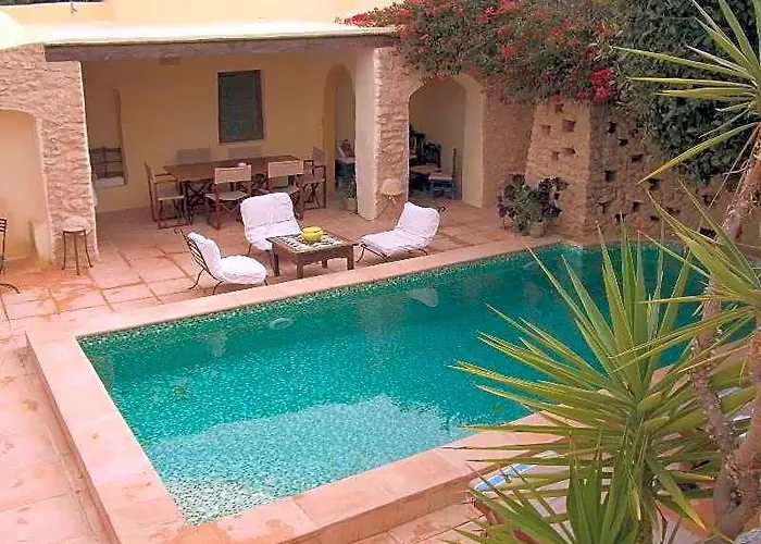 Dar Dhiafa