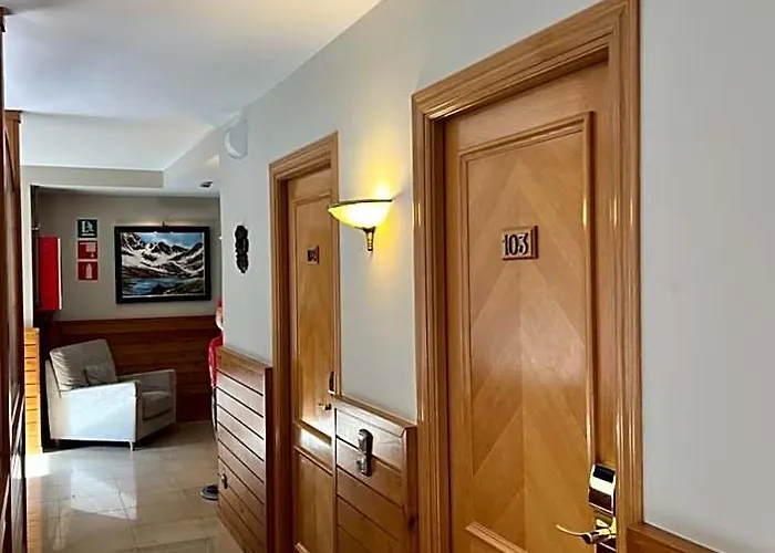 Petit Hotel
