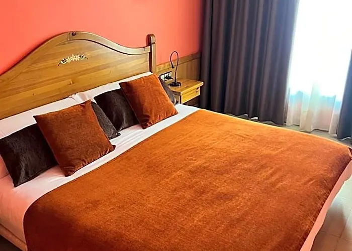 Petit Hotel