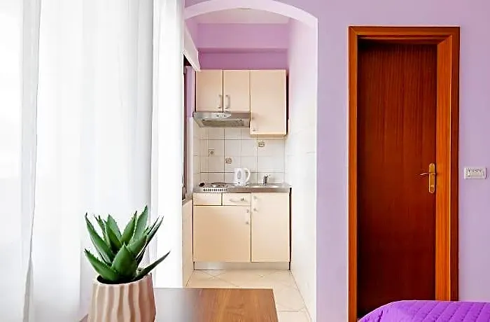 Apartments Mara