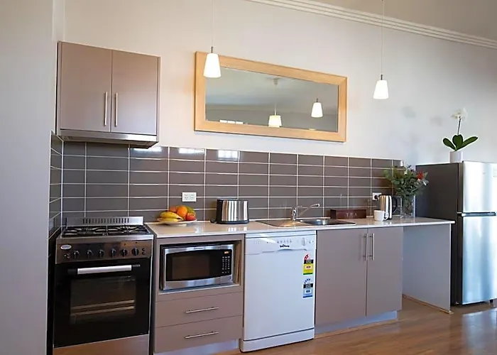 Lithgow Apartments