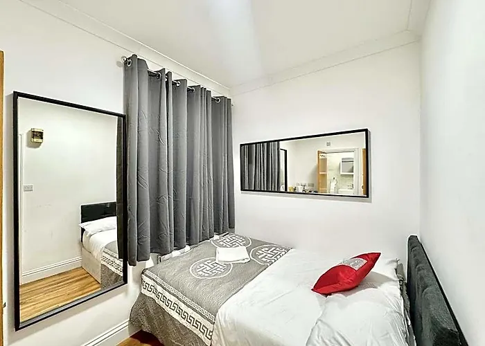 Venice Hotel