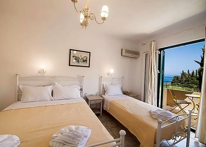 Santa Marina Hotel