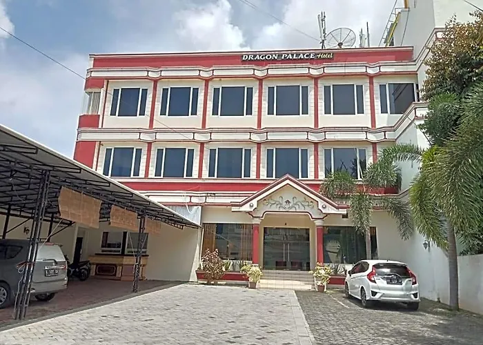 Hotel Dragon Palace