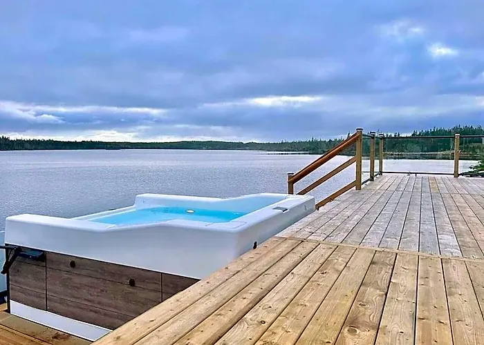 San Adaleida Lake House With Private Hot Tub Outdoor Shower Kayaks