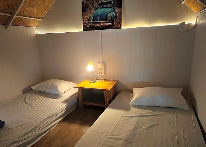 Backpack Hostel Kohyaoyai