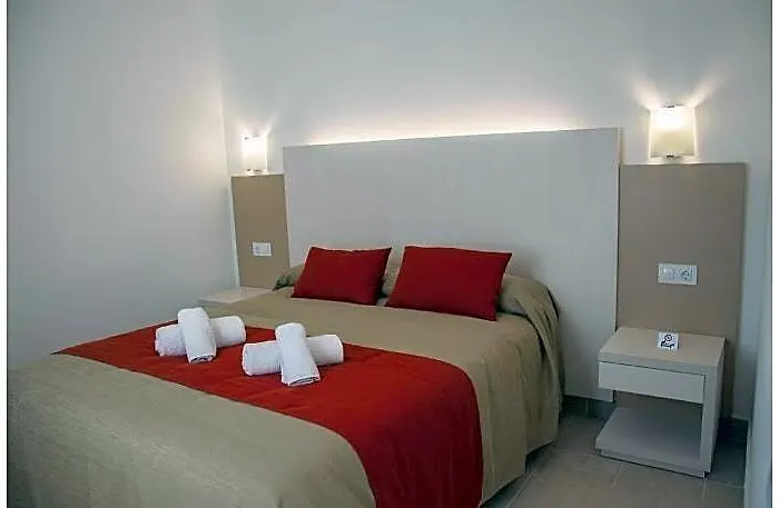 Apartamentos Menorcamar