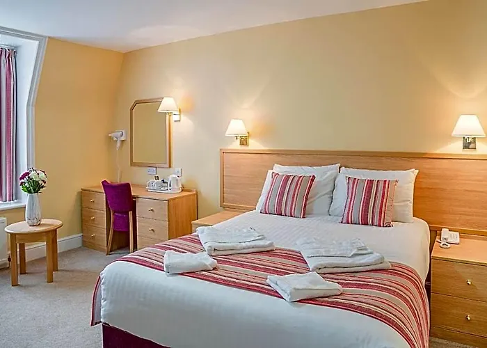 New Beach Hotel