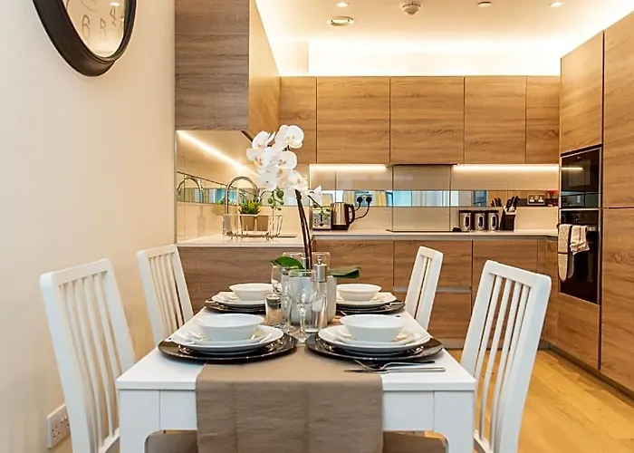 Lt Riverview Apartments - Greenwich