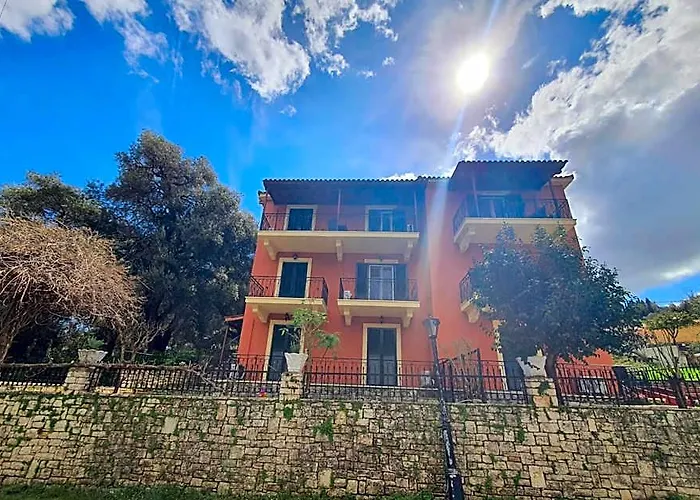 Bella De Lux Residence