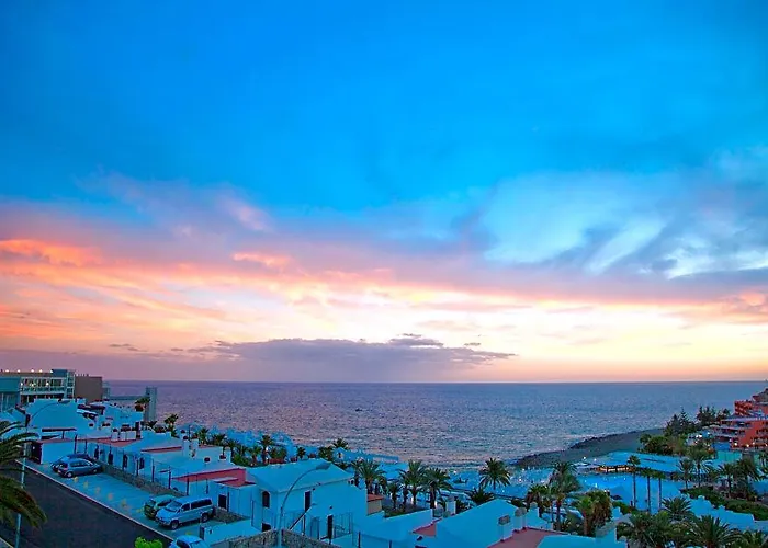 Aparthotel Curasol