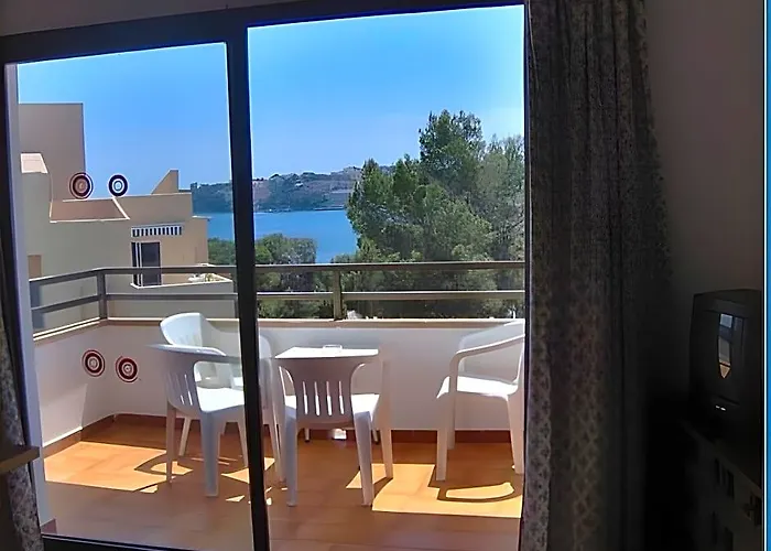 Marina Palmanova Apartamentos