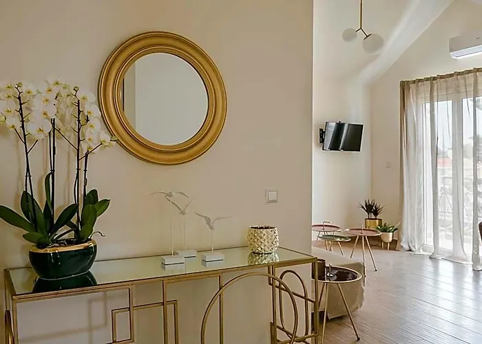 Socrates Apartments