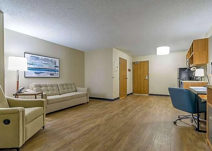 Candlewood Suites Southfield By Ihg