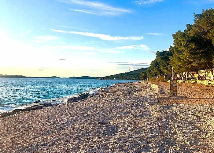 Glamping Tents - Camp Adriatic