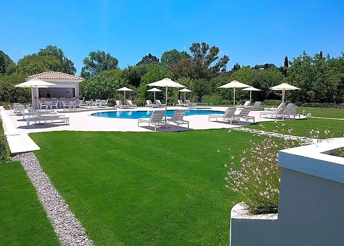 Santos Luxury Apartments