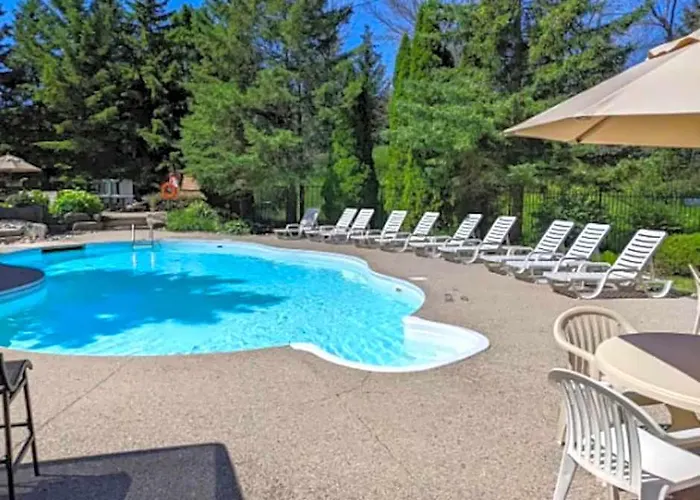 3Br Bright Mountain View Condo At Blue On Monterra
