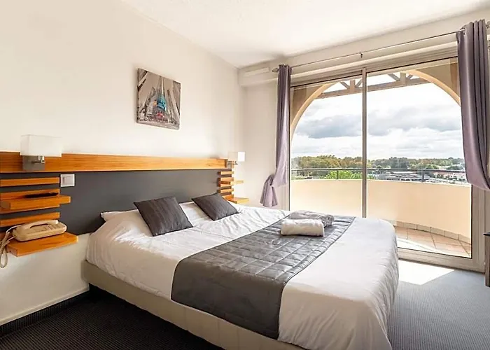 Abor Hotel, Mont De Marsan