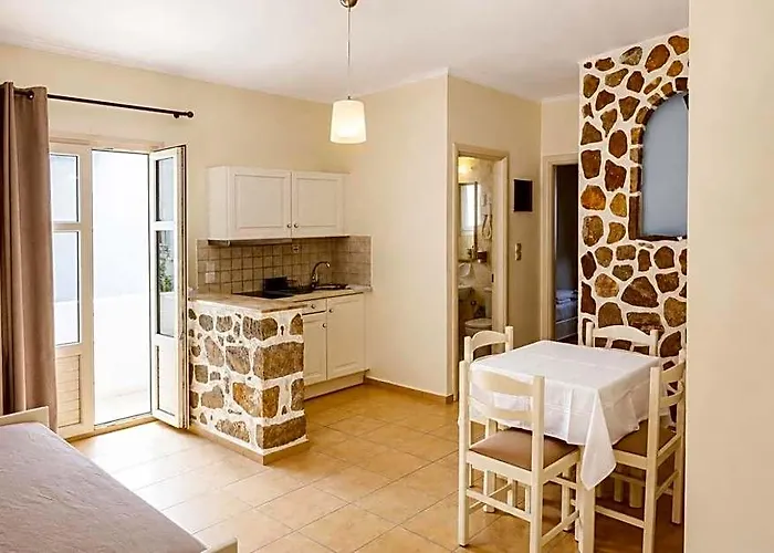 Filoxenia Apartments
